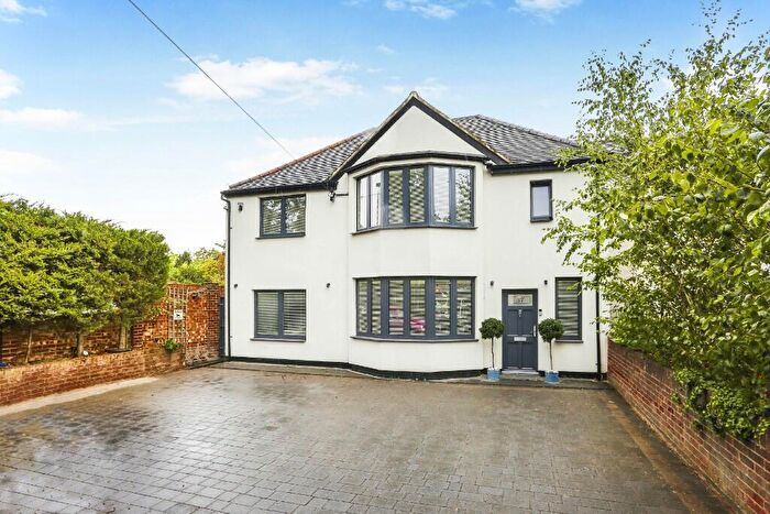 5 Bedroom Detached House To Rent In Beddington Gardens, Carshalton, Greater London, SM5