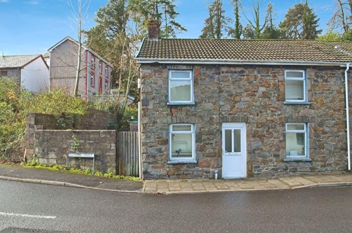 3 Bedroom End Of Terrace House For Sale In Llywelyn Street, Ogmore Vale, Bridgend, CF32