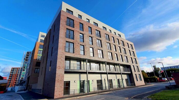 2 Bedroom Flat To Rent In Middlewood Plaza, Craven St, M5