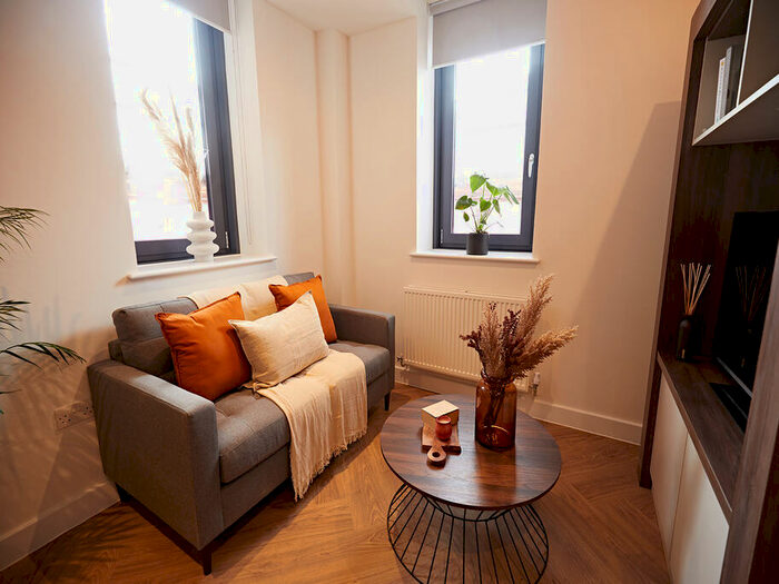 1 Bedroom Apartment To Rent In Apt, Q Three Residence #, LS1