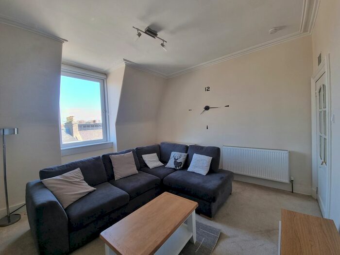 1 Bedroom Flat To Rent In George Street, The City Centre, Aberdeen, AB25