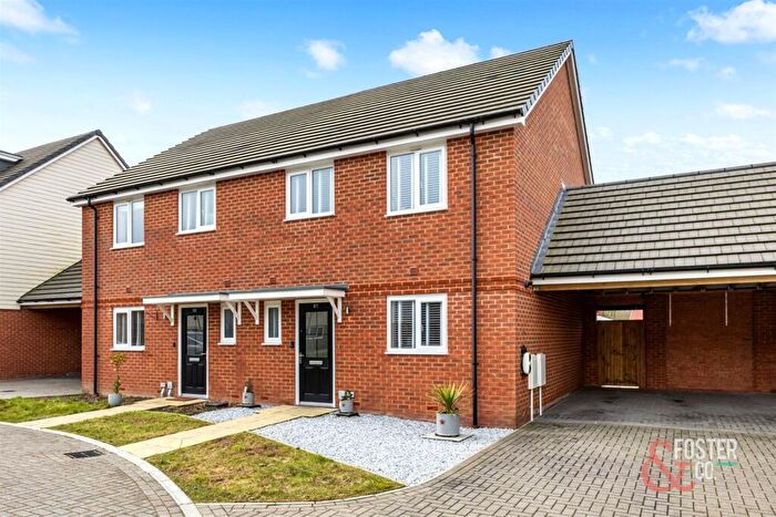 3 Bedroom Semi-Detached House For Sale In Goldcrest Drive, Sayers Common, BN6