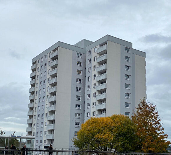 2 Bedroom Flat To Rent In Rosebank Tower, Cambuslang, G72