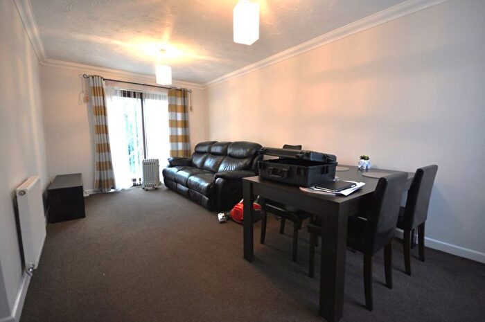 2 Bedroom Semi-Detached House To Rent In Viking Grove, Kempston, Bedford, MK42