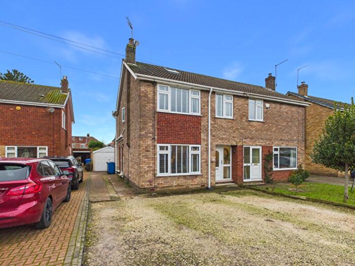 4 Bedroom Semi-Detached House For Sale In Manor Close, Beverley, HU17