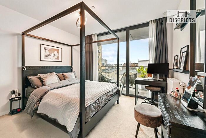 1 Bedroom Apartment For Sale In Pimento House, Goodmans Fields, E1