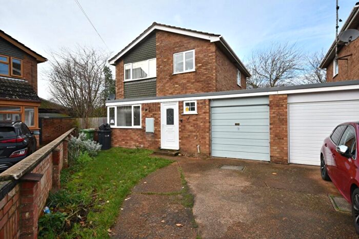 3 Bedroom Link Detached House For Sale In Gaskell Way, King's Lynn, PE30