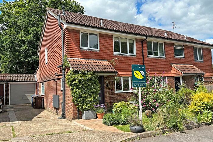 3 Bedroom Semi-Detached House For Sale In Pinckards, Chiddingfold, Godalming, GU8