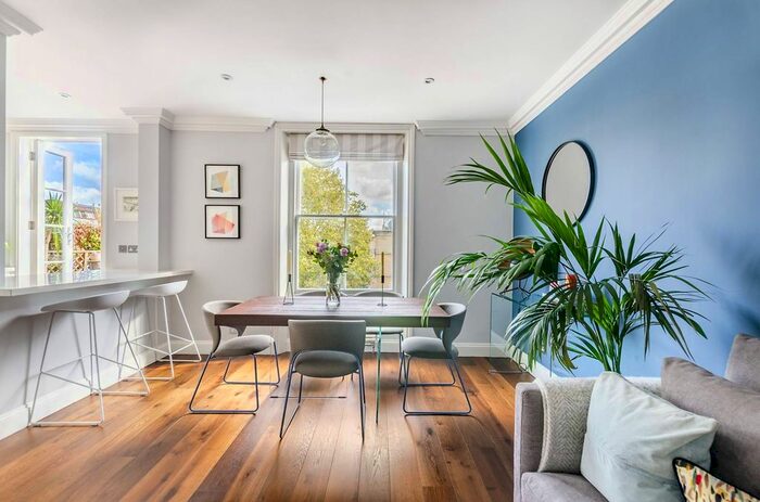 2 Bedroom Flat To Rent In Grenville Place, South Kensington, London, SW7