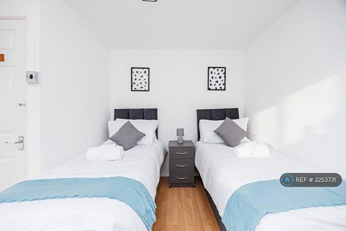 4 Bedroom Semi-Detached House To Rent In Alderman Avenue, Barking, IG11