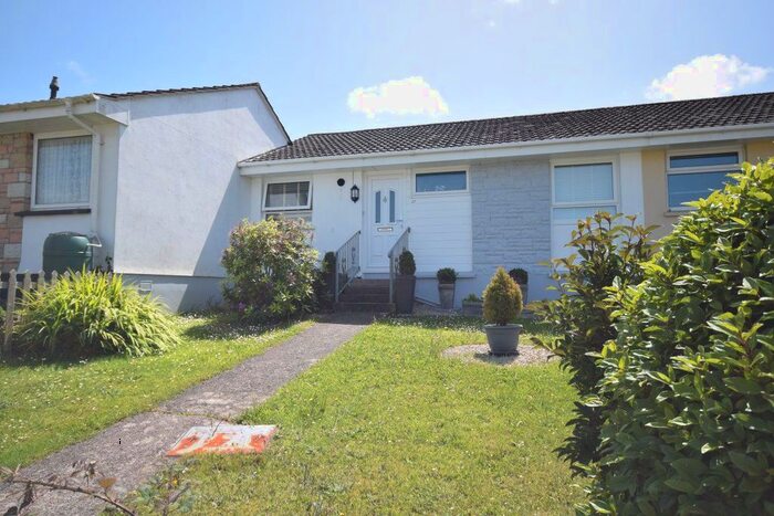 2 Bedroom Bungalow To Rent In Broadlands, Bideford, EX39