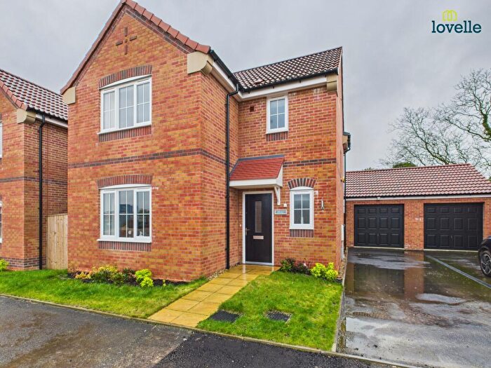 3 Bedroom Detached House For Sale In Aintree Drive, Market Rasen, LN8