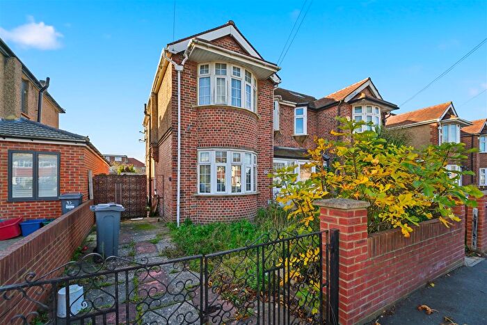 3 Bedroom Semi-Detached House For Sale In Harlington Road West, Feltham, TW14