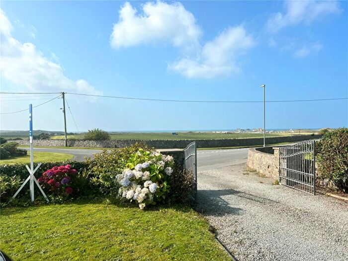 3 Bedroom Bungalow For Sale In Llanfaelog, Ty Croes, Anglesey, Sir Ynys Mon, LL63