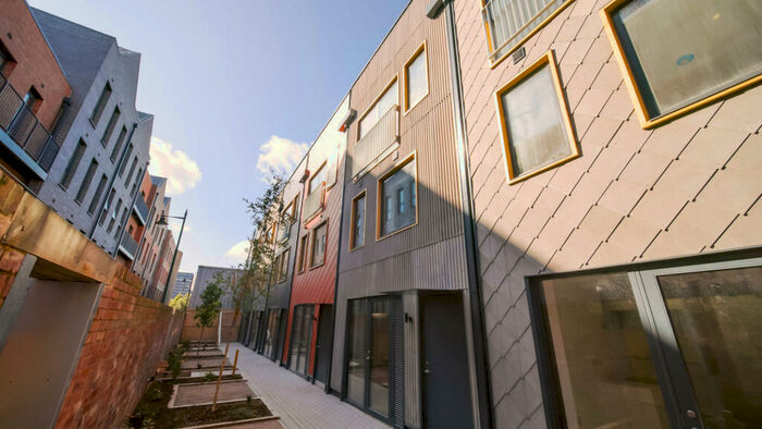 3 Bedroom Town House To Rent In Cotton Street, Sheffield, S3