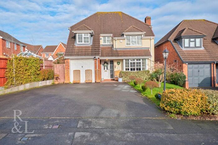 4 Bedroom Detached House For Sale In Orchard Way, Measham, DE12