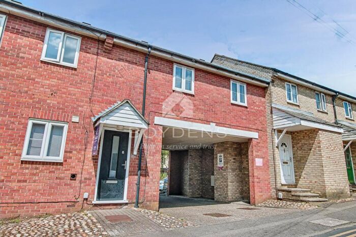 1 Bedroom Apartment To Rent In Fairfax Road Colchester, CO2