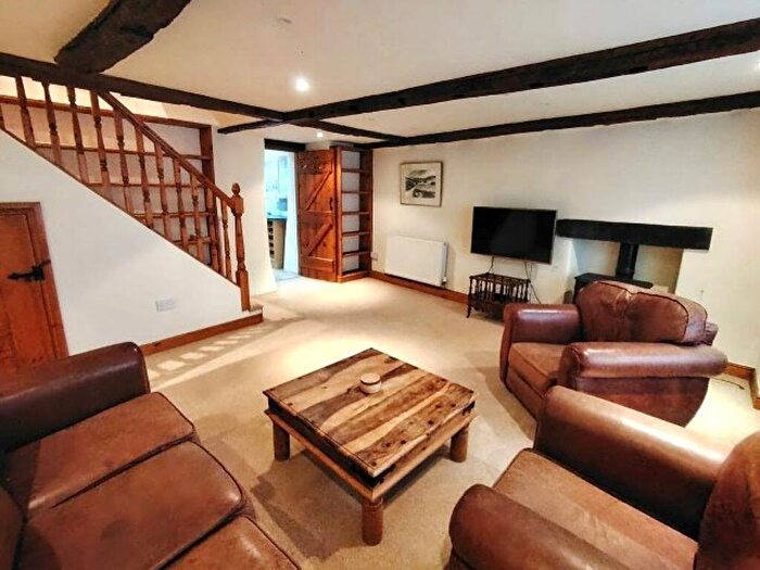4 Bedroom Cottage To Rent In Oak House, Church Street, Broughton-In-Furness, LA20