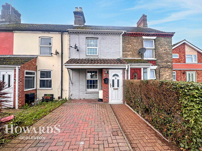 3 Bedroom Terraced House For Sale In Station Road North, Belton, NR31
