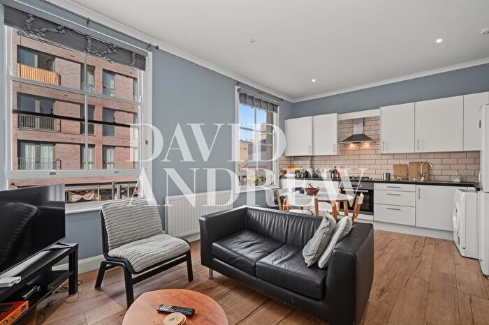 2 Bedroom Flat To Rent In Stroud Green Road, London, N4