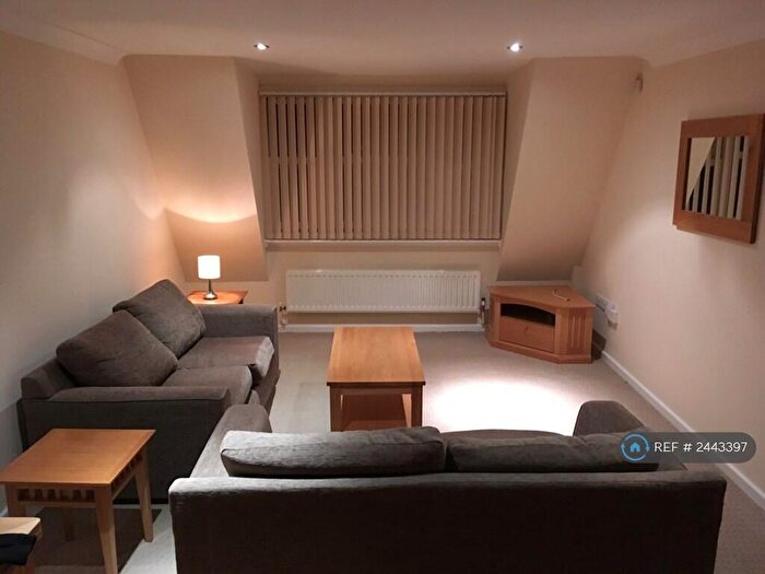 2 Bedroom Flat To Rent In Lidderdale Court, Liverpool, L15