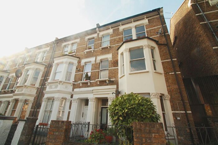 2 Bedroom Flat To Rent In Fernhead Road, London, W9