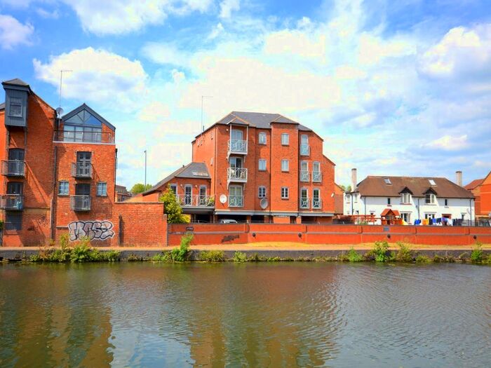 2 Bedroom Flat To Rent In Cattle Market Road, Northampton, NN1