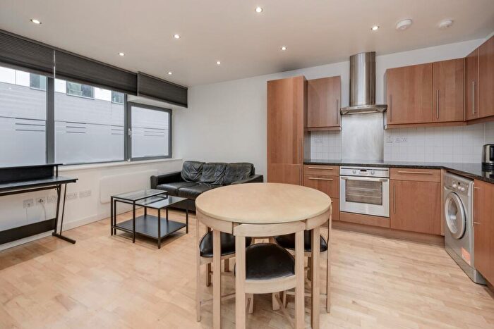 1 Bedroom Flat To Rent In Fetter Lane, Holborn, London, EC4A