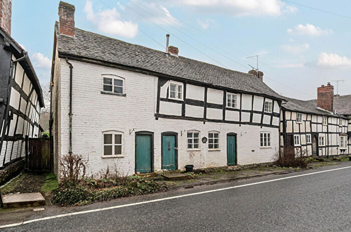 4 Bedroom Cottage For Sale In Star Cottage, East Street, Pembridge, Leominster, Herefordshire, HR6