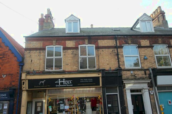 2 Bedroom Flat To Rent In Flat, Market Place, Hornsea, HU18
