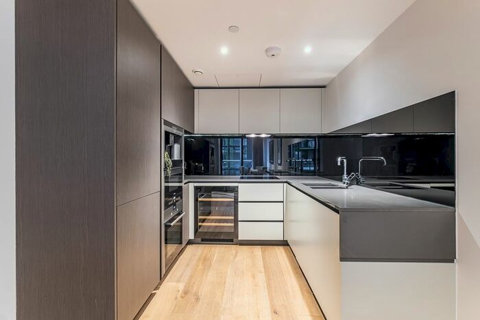 2 Bedroom Flat To Rent In Riverlight Quay, London, SW8