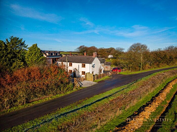 4 Bedroom Detached House For Sale In Ashwater, Beaworthy, Devon, EX21