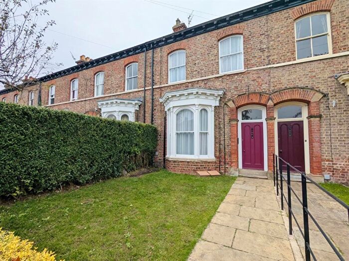 1 Bedroom Flat To Rent In St. James Terrace, Selby, YO8