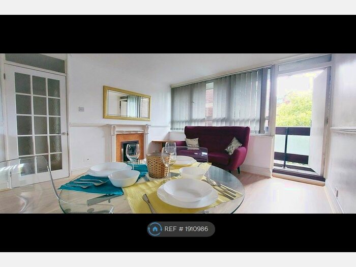 1 Bedroom Flat To Rent In Hampson Way, London, SW8