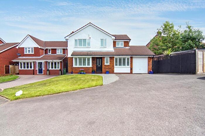5 Bedroom Detached House For Sale In Lichfield Close, Arley, CV7