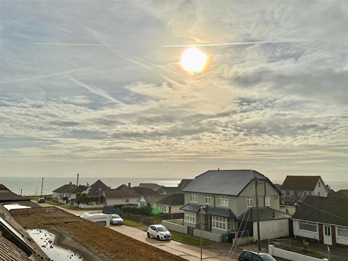7 Bedroom Terraced House For Sale In Vernon Avenue, Peacehaven, BN10