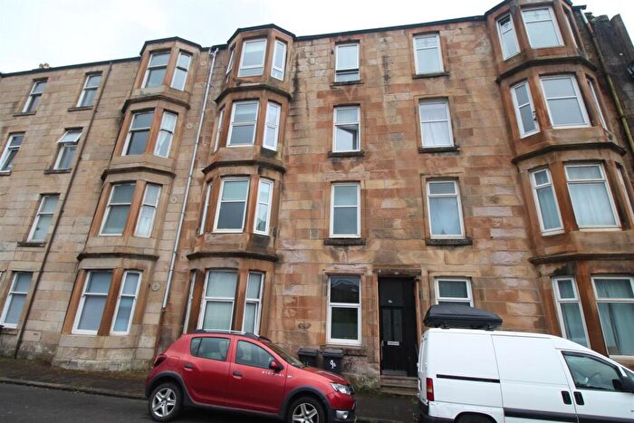 3 Bedroom Flat For Sale In Highholm Street, Port Glasgow, PA14