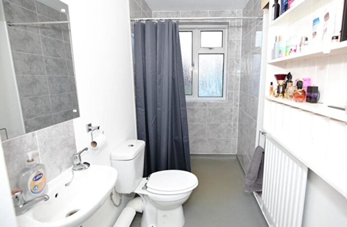3 Bedroom Terraced House For Sale In Chipsey Avenue, Bugbrooke, NN7
