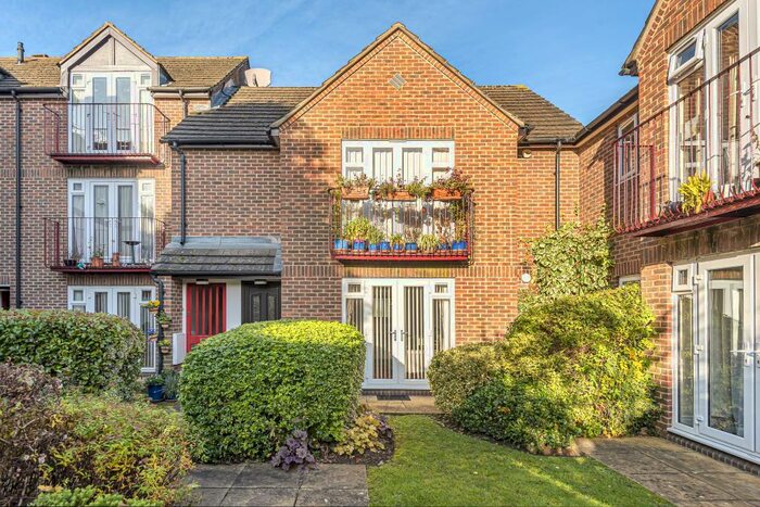 2 Bedroom Apartment To Rent In North Oxford, Oxford, OX2