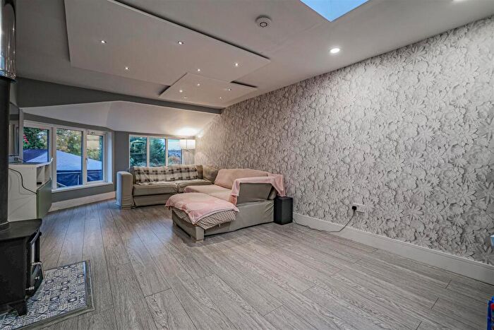4 Bedroom Detached House For Sale In Gadeview Road, Hemel Hempstead, HP3