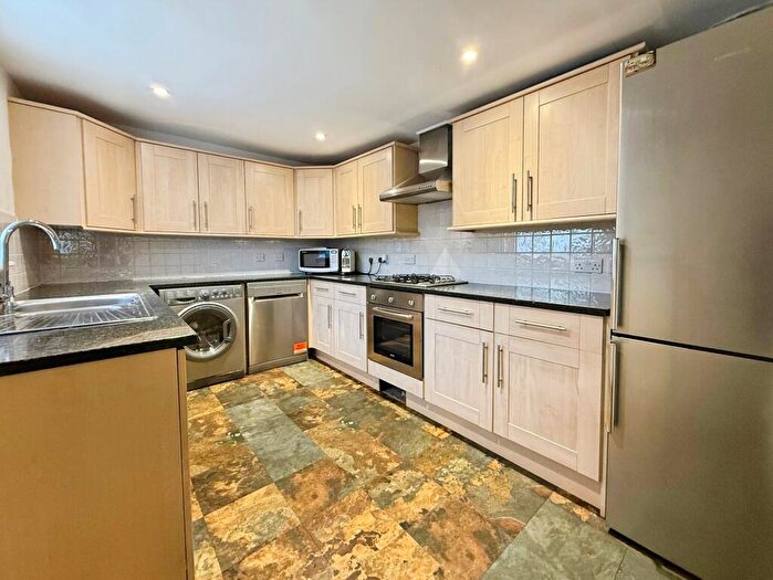 2 Bedroom Flat To Rent In Abbeygate Street, IP33