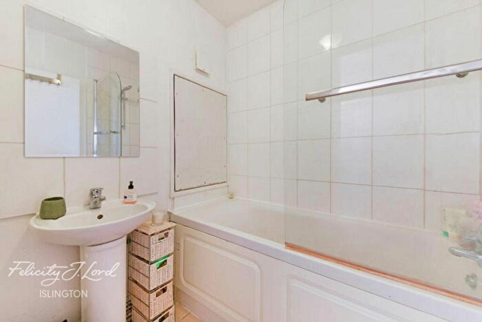 1 Bedroom Flat For Sale In De Beauvoir Estate, Islington, N1