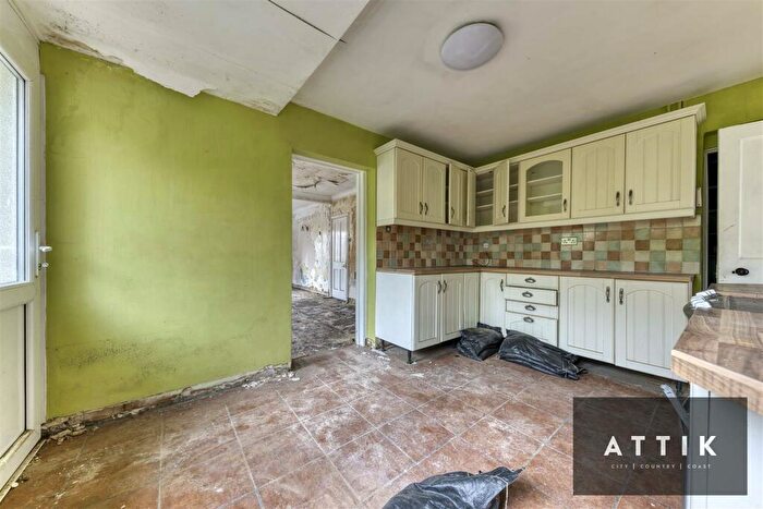 2 Bedroom Detached Bungalow For Sale In Norwich Road, Attleborough, NR17