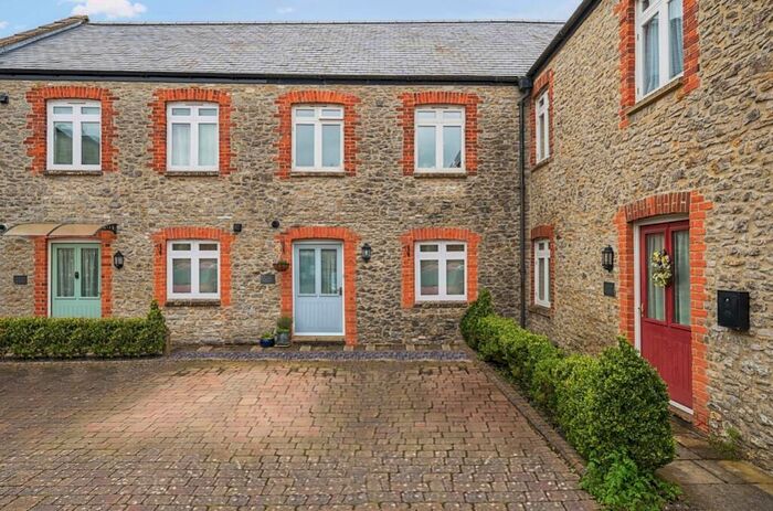 3 Bedroom Cottage For Sale In Yarn House Queens Rd Evercreech, BA4
