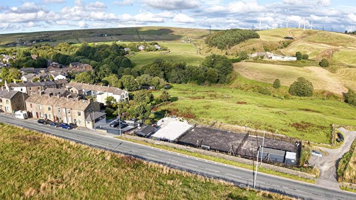4 Bedroom End Of Terrace House For Sale In Burnley Road, Stacksteads, Bacup, OL13