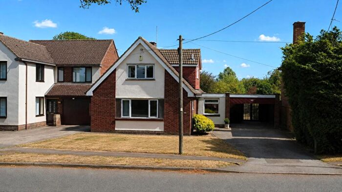 3 Bedroom Detached Bungalow For Sale In Wellingborough Road, Earls Barton, Northampton, NN6
