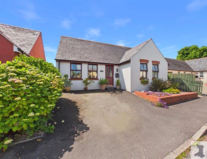2 Bedroom Detached Bungalow For Sale In Heol Ty Newydd, Cilgerran, Cardigan, SA43