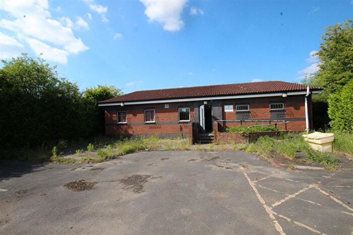 Property To Rent In Leeds Road, Castleford, Allerton Bywater, WF10