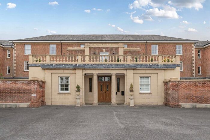 1 Bedroom Apartment To Rent In Throgmorton Hall, Old Sarum, Salisbury, SP4