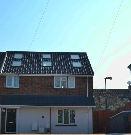 3 Bedroom Maisonette To Rent In Field End Road, Ruislip, HA4